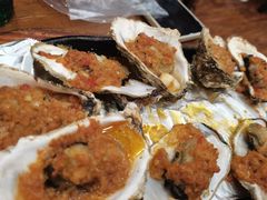 蒜泥生蚝-老东镇啤酒屋海鲜加工·蒸汽海鲜·海鲜烧烤(台东店)