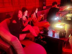-赤红音乐现场(浦东金桥路店)