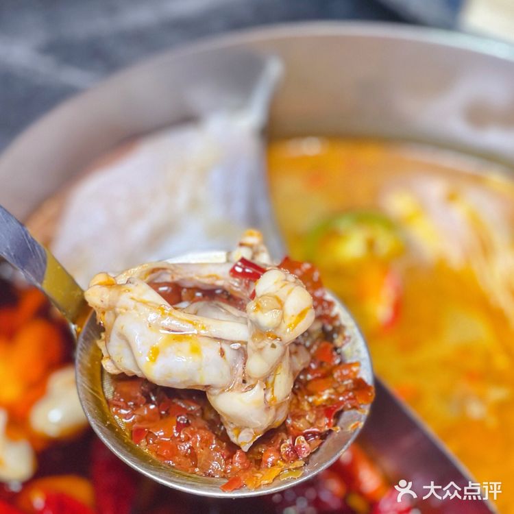 我的妈呀~这家火锅店居然七年都不涨价