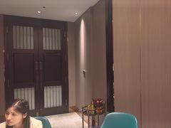 -忆江南·临江鱼馆