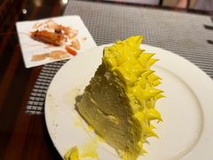 -广州万富希尔顿酒店·感趣自助餐厅·金秋蟹宴生蚝海鲜刺身