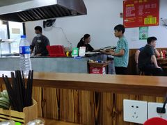 大堂-何永光123鲜牛肉馆(1号店)