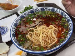 -伊穆祥牛肉面总店·清真
