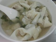 -周震馄饨