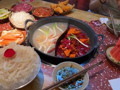 -赵美丽·重庆社区火锅·直营店(火车东站·中豪国际店)