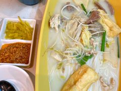 -谭仔米线(皇庭广场店)