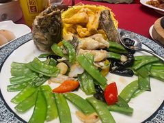 -深圳富苑皇冠假日套房酒店
