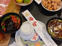 -沸炉重庆老火锅(军事博物馆店)