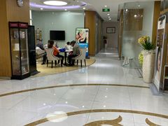 -雅悦齿科(顾村公园店)