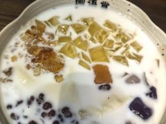 -椰语堂·海南清补凉(中山骑楼店)