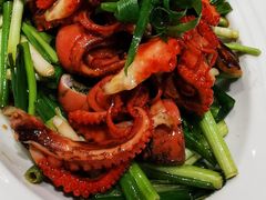 -海派美食·家宴海鲜青岛菜·石锅鲽鱼头(东方城店)