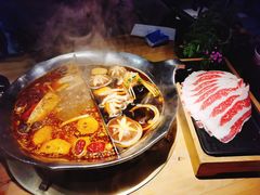 -湊湊火锅·茶憩(杭州湖滨银泰in77店)