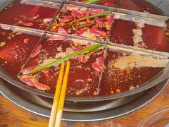 -正南齊北重庆老火锅(光华村直营店)