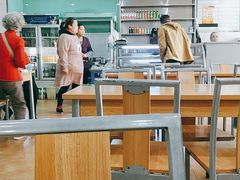 大堂-清真老铁家灌汤包