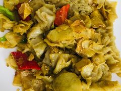 土豆片栲栳栳-天天向上素食餐厅(五台山店)
