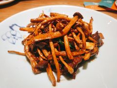 -孙家外婆•长春地标美食新名片(吾悦广场店)