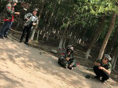 -亲兄弟真人CS团建拓展基地