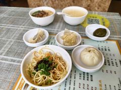 -正一涵老味道名小吃(广汉总店)