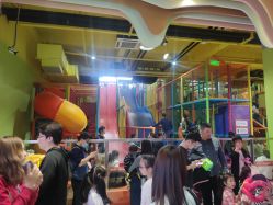 -宝燕乐园(闵行旗舰店)