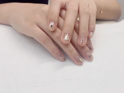 -UU·NAIL美甲美睫專門店