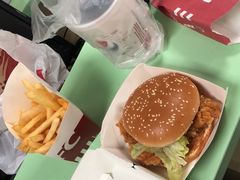 -肯德基(中鼎大厦店)