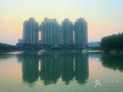 -西北湖绿化广场