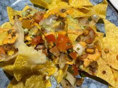 自制牛油果酱和玉米片-Cactus墨西哥仙人掌餐厅