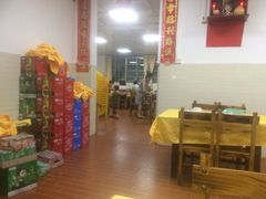 大堂-伟记美食(化龙店)