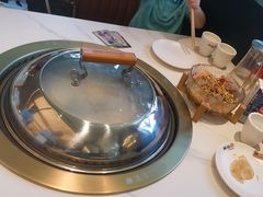 -锅当当铁锅炖烀饼王(长泰广场店)