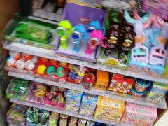 -全家便利店(江湾镇站店)