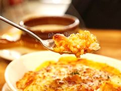 -玛格萝妮(汇智国际商业中心店)