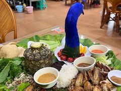 -沐毫傣泐云南菜孔雀宴•手抓饭傣味烧烤(曼听公园店)