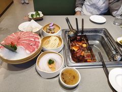 -海底捞火锅(旭辉MALL店)