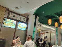 -江城小馆陕南妈妈菜·全球旅行餐厅(钟楼店)
