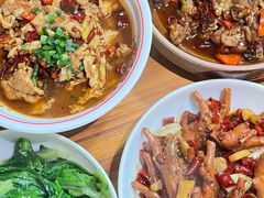 -老三样·美食研究中心(世贸路店)