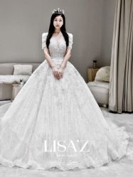 -Renee芮亦婚纱(原丽莎)