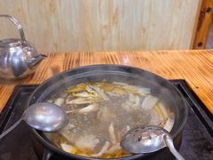 -菌之家·专业纯野生菌火锅·特色炒菌