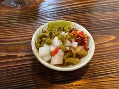 -裕新楼粉面馆·石磨手工粉(四方坪店)