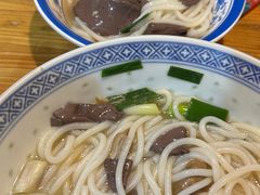 -锦泓老字号猪脏粉(东联大厦店)