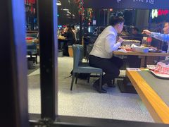 -三兄弟灰太狼烧烤.龙虾烤鱼(上海交大店)