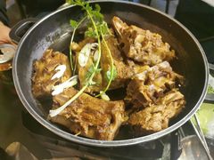 -运气牛自助酱大骨火锅(南京东路店)