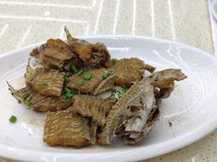 -渔中舟海鲜大排档(普陀沈家门店)