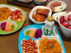 -暖食光·台式家庭餐厅·生日主题店(万达店)