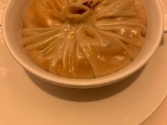 蟹黄灌汤包-利苑酒家(宜安广场店)