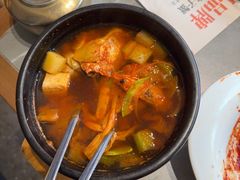 -草家酱蟹炭火烤肉店(珲春南路一店)