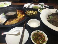 -重庆德庄火锅(体育中心店)