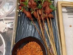 -泉哥小平房串店