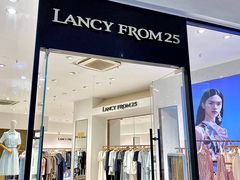 -王府井奥莱临潼小镇(临潼店)