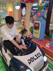 -纽西卡汽车小镇(大悦城店)