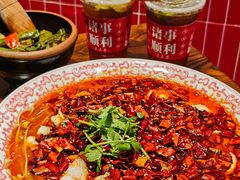 -黄弟大排档·湖南菜·小龙虾·小海鲜(凯旋北路店)